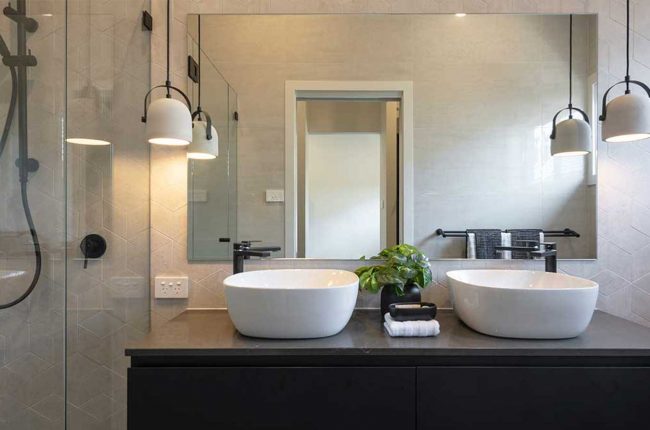 Southport 217 bathroom with double freestanding sinks