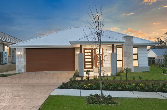 Bondi 220 display home in Huntlee