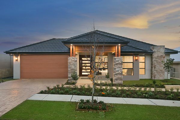 Kirra display home in Huntlee