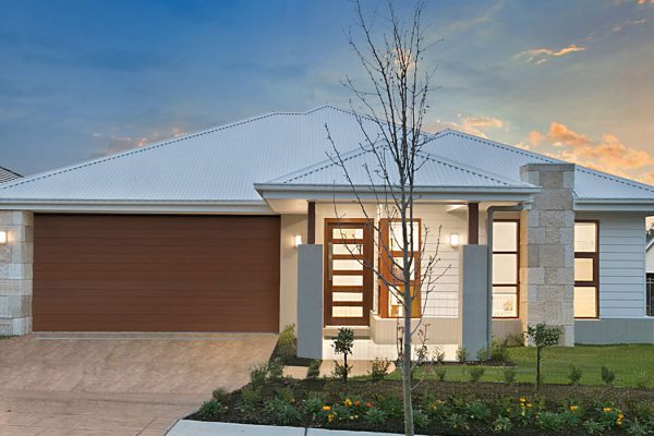 Bondi 220 Display Home in Huntlee
