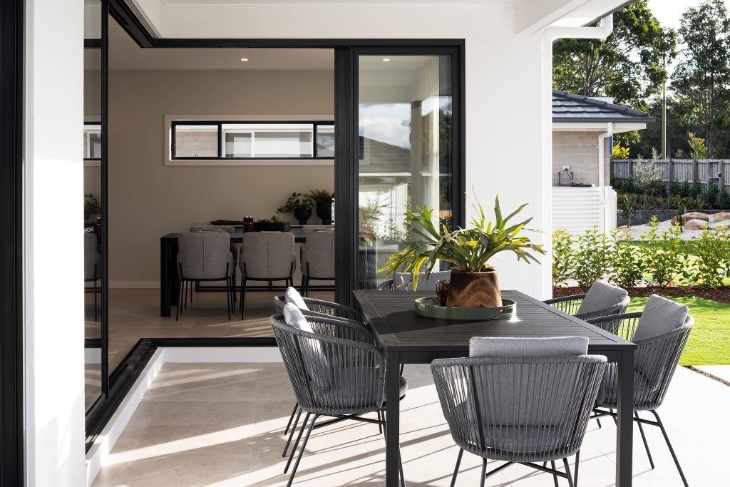 alfresco at the Whitehaven 264 display home