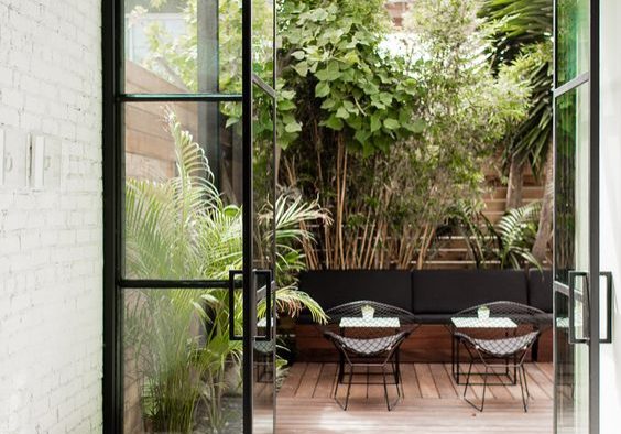 Minimal garden around deck