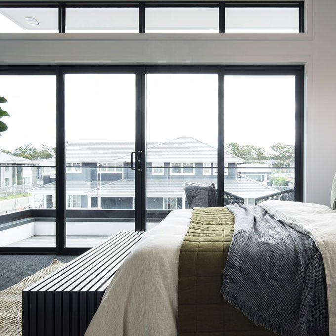 montgomery-homes-display-home-cayman-287-homeworld-box-hill-home-design-master-bedroom